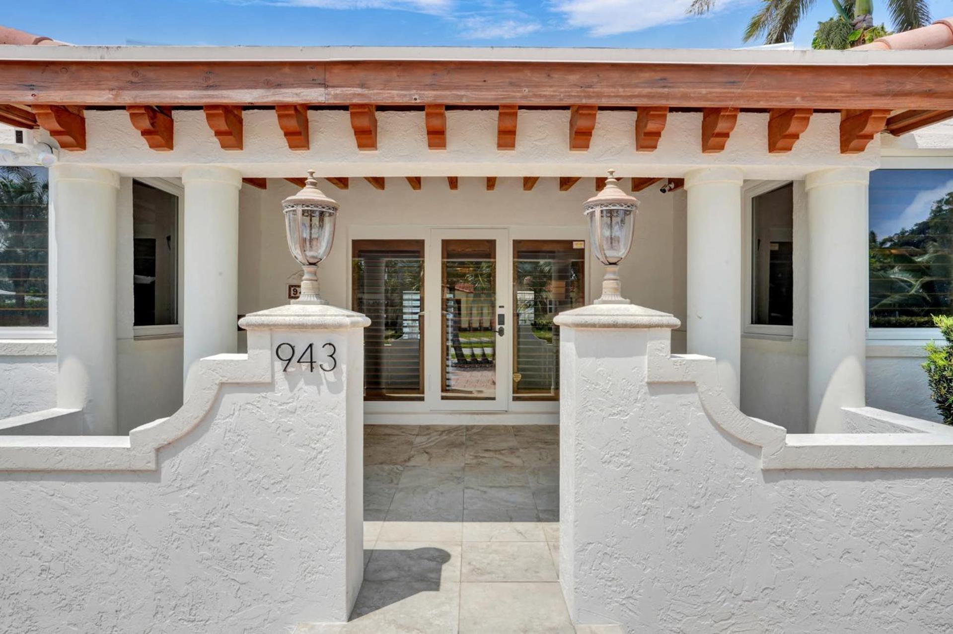 Private Pool With 5 Bedroom Retreat Hollywood Exterior photo