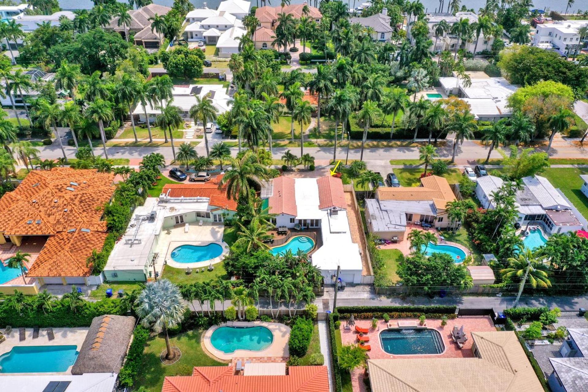 Private Pool With 5 Bedroom Retreat Hollywood Exterior photo