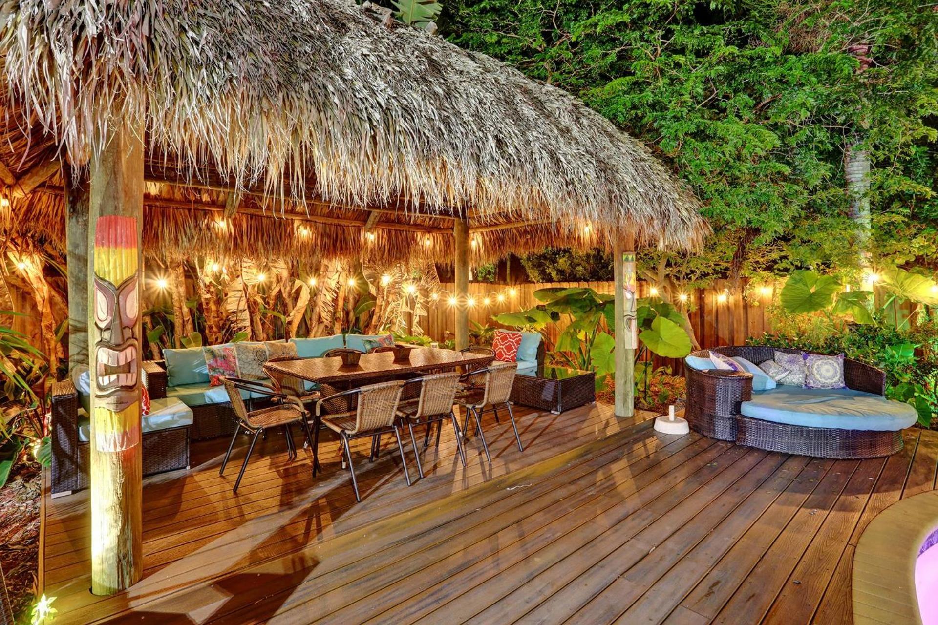 Private Pool With 5 Bedroom Retreat Hollywood Exterior photo